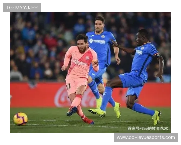 足球球星吉他演奏技巧解析与音乐魅力的完美融合